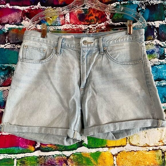 GAP Pants - Gap Light Denim Sexy Boyfriend Jean Shorts Size 28